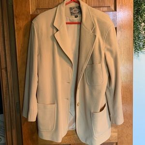 vintage Express women’s trench coat!